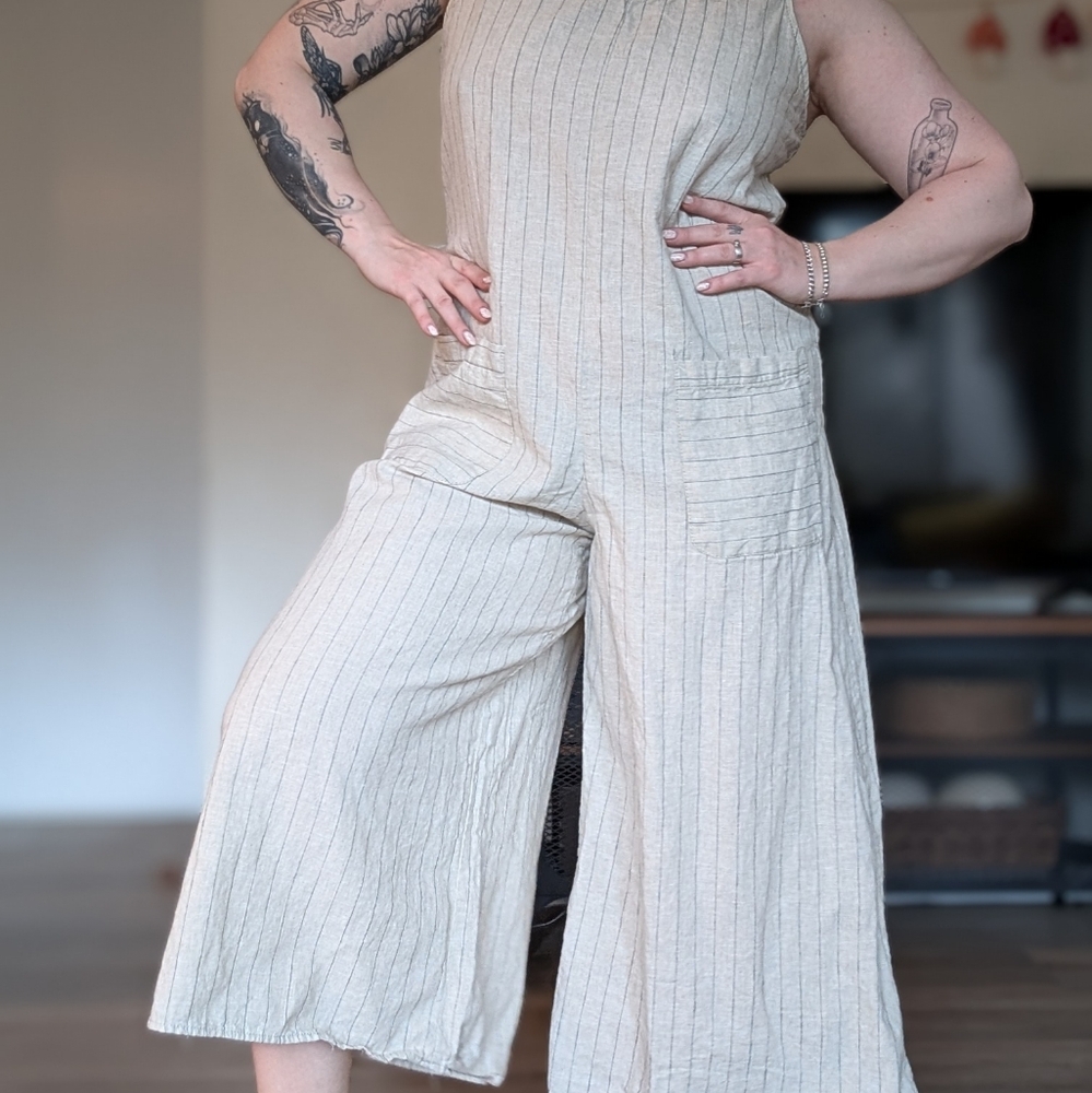 Max studio cotton oversized cropped leg boho romper jumpsuit MB40"L48"